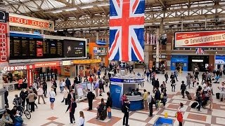 A Walk Through The London Victoria Station London England [upl. by Rodger965]